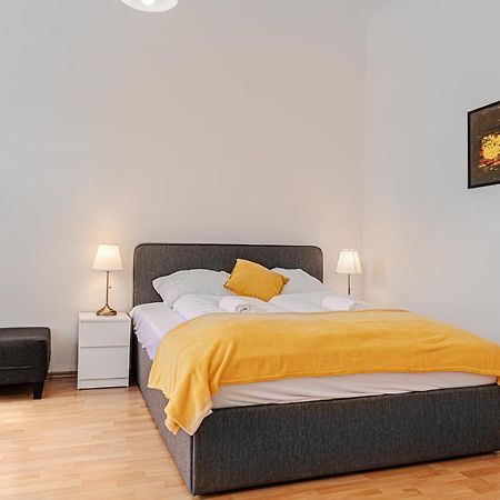Pleasing 2Br Apt. Akh-Perfect For Groups Wien Exterior foto