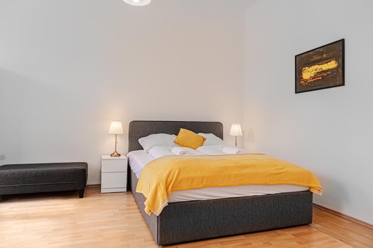 Pleasing 2Br Apt. Akh-Perfect For Groups Wien Exterior foto