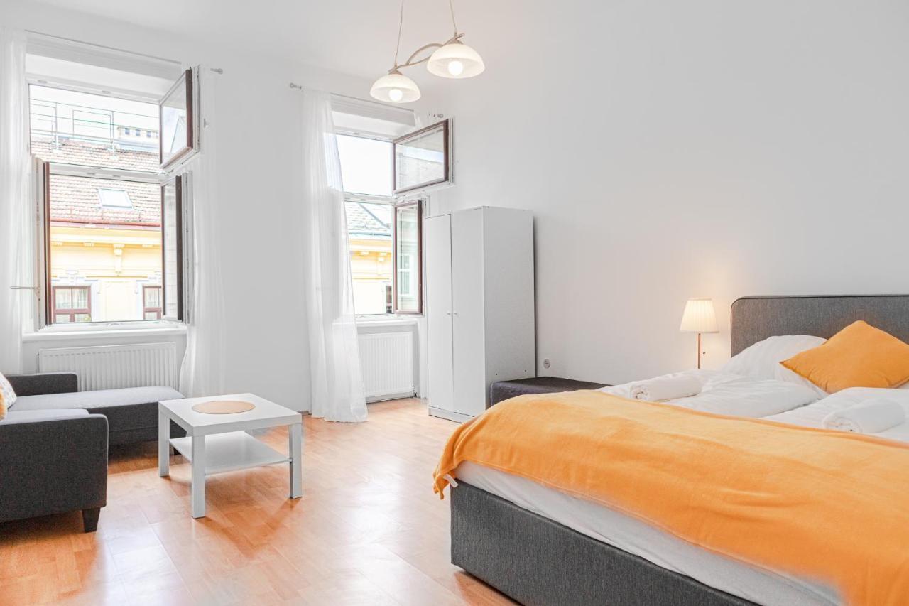 Pleasing 2Br Apt. Akh-Perfect For Groups Wien Exterior foto