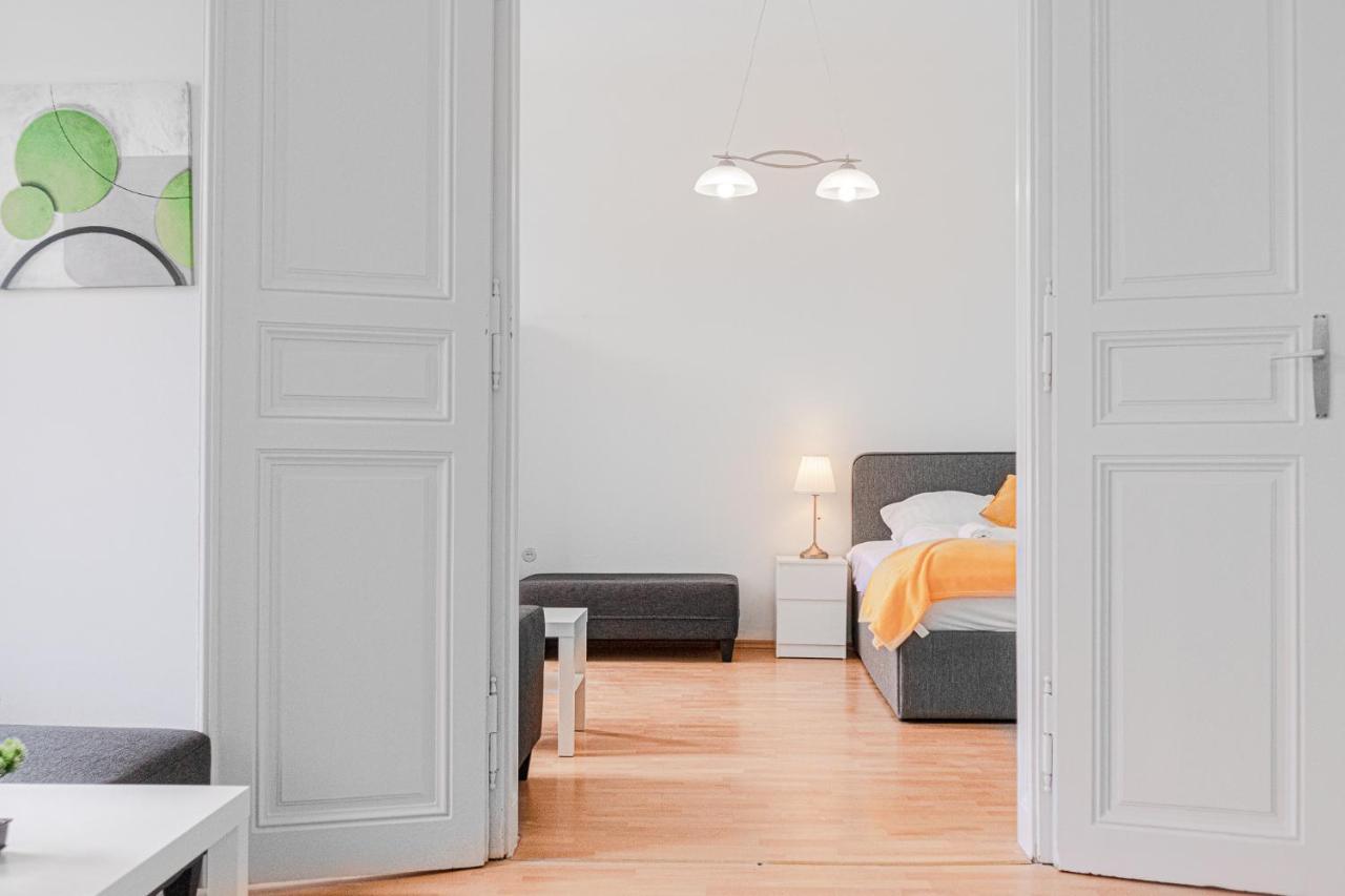Pleasing 2Br Apt. Akh-Perfect For Groups Wien Exterior foto