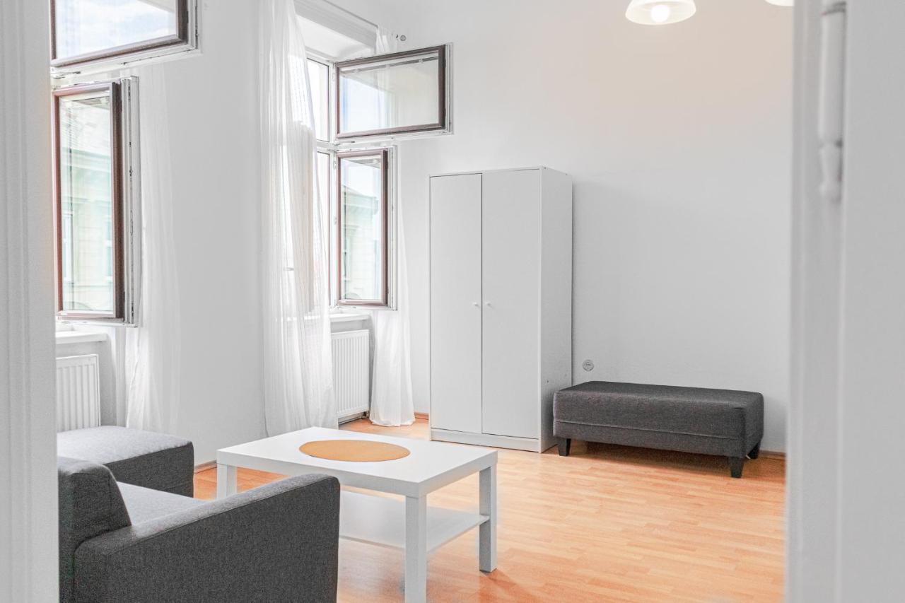 Pleasing 2Br Apt. Akh-Perfect For Groups Wien Exterior foto